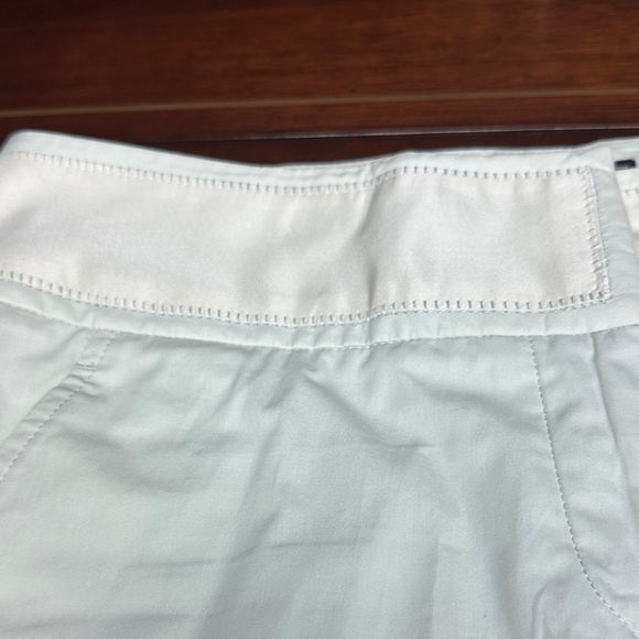 Salvatore Ferragamo Elegant White Women's Blazer and trousers SET, sz 40 IT/6 US - Picture 15 of 16